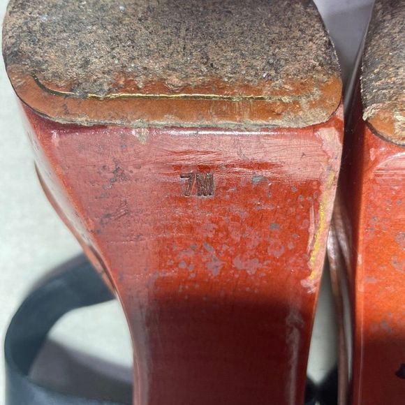 Charles Jourdan Varnished Wooden Sole Open Toe Strappy Platform Heels Size 7 - Picture 10 of 10